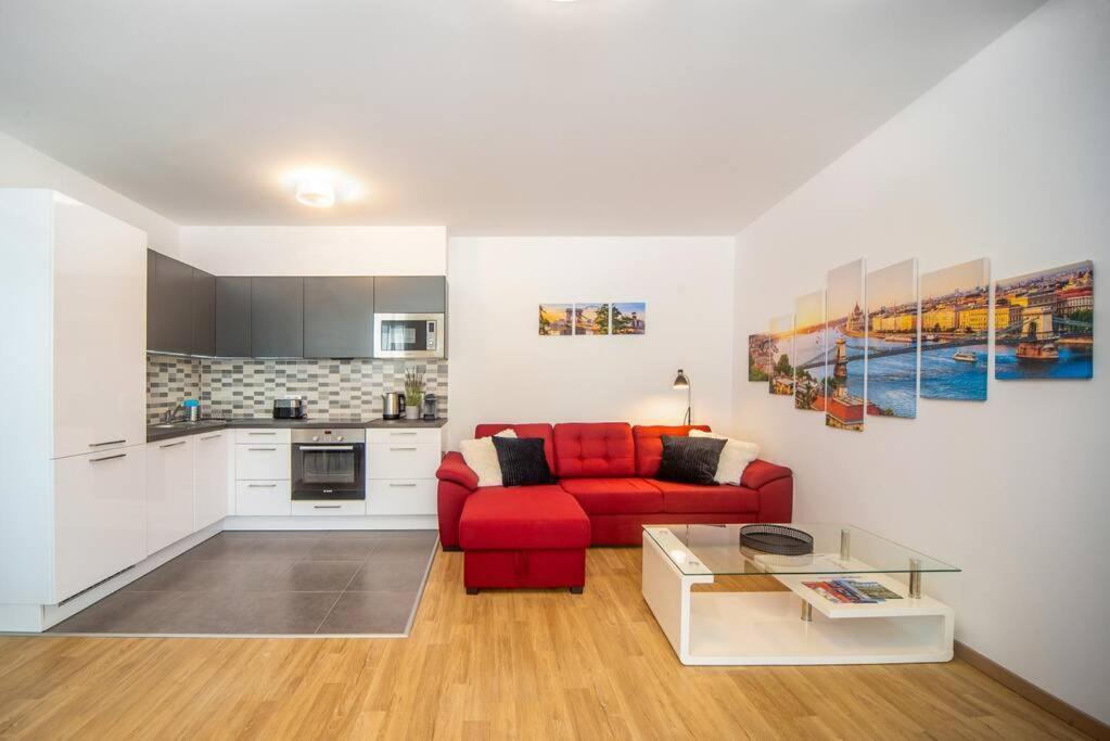 Grace Pine Apartment 1 Budapest Esterno foto