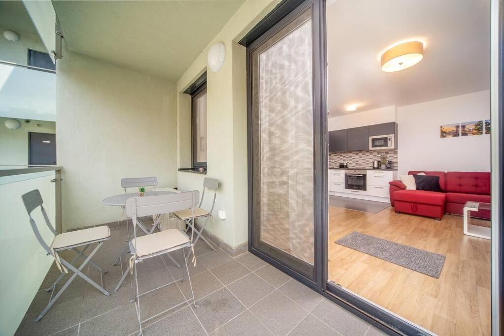 Grace Pine Apartment 1 Budapest Esterno foto