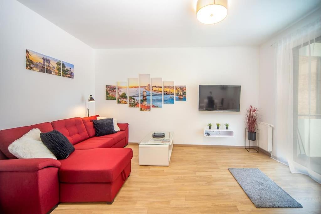 Grace Pine Apartment 1 Budapest Esterno foto